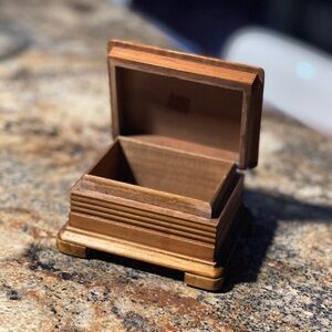 Vintage Mid-Century Footed Cedar Trinket Box - MCM Louvered Style